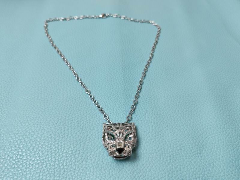 Cartier necklace 11lyx22